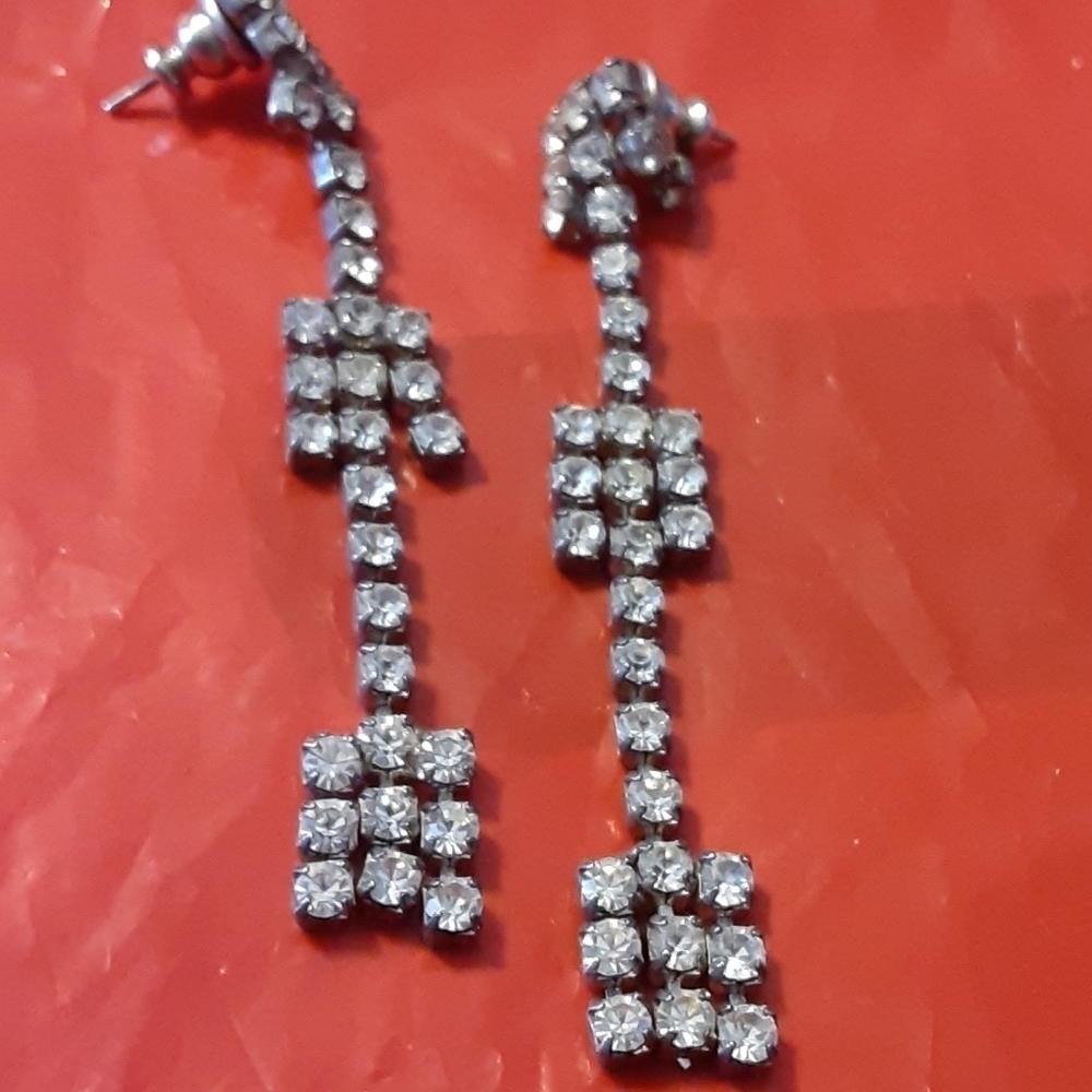Rhinestone Pierced Earrings